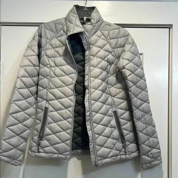 Free Country silver/grey lightweight puffer jacket size small. - Picture 1 of 8